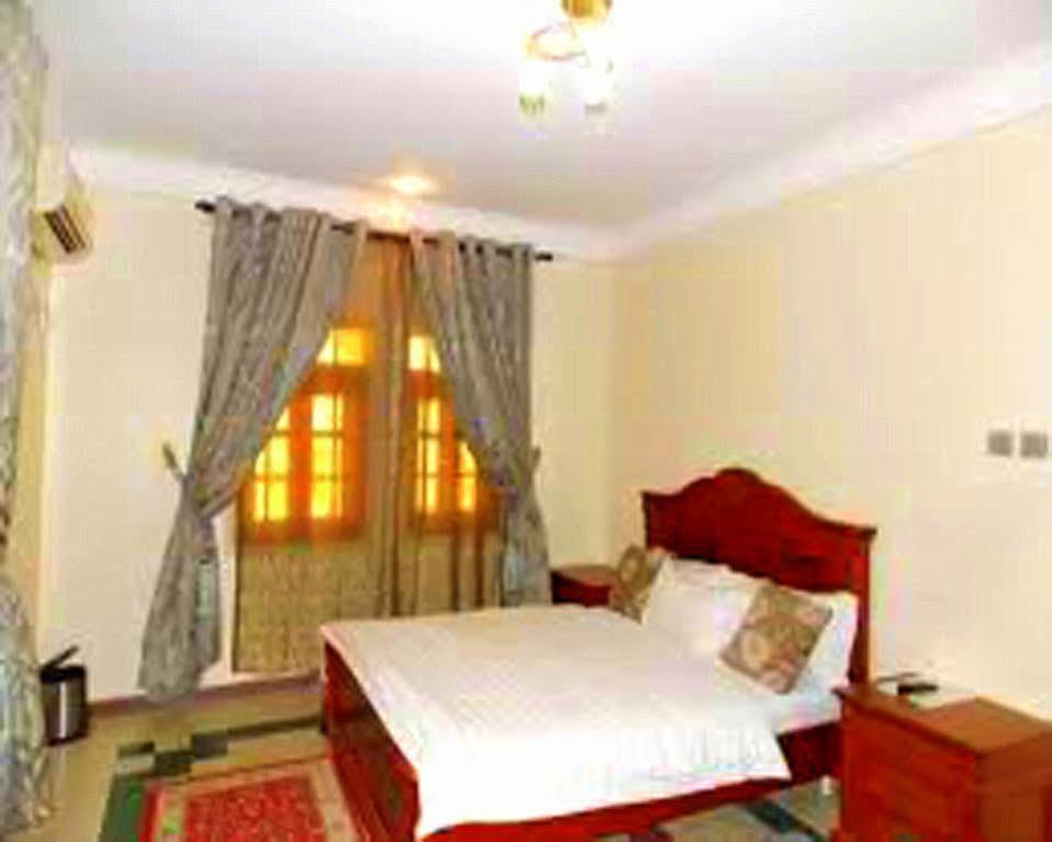 Royal Tropicana Abuja Exterior photo
